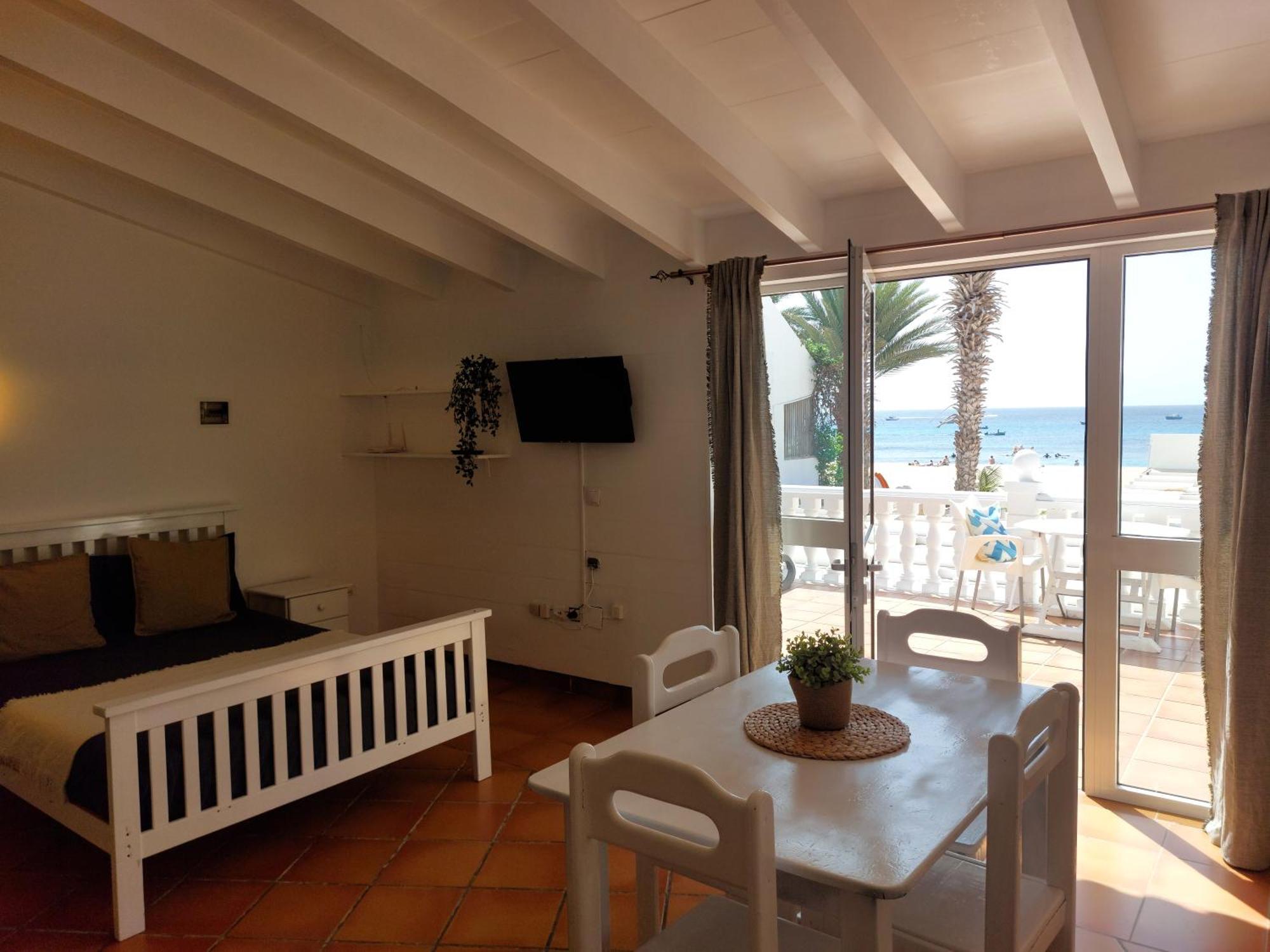 Vista Mar - Seafront Holiday Apartments Santa María Exterior foto